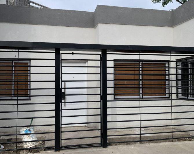 Casa · 80m² · 3 Ambientes · 1 Cochera