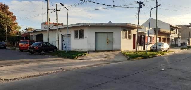 Casa · 220m² · 3 Ambientes
