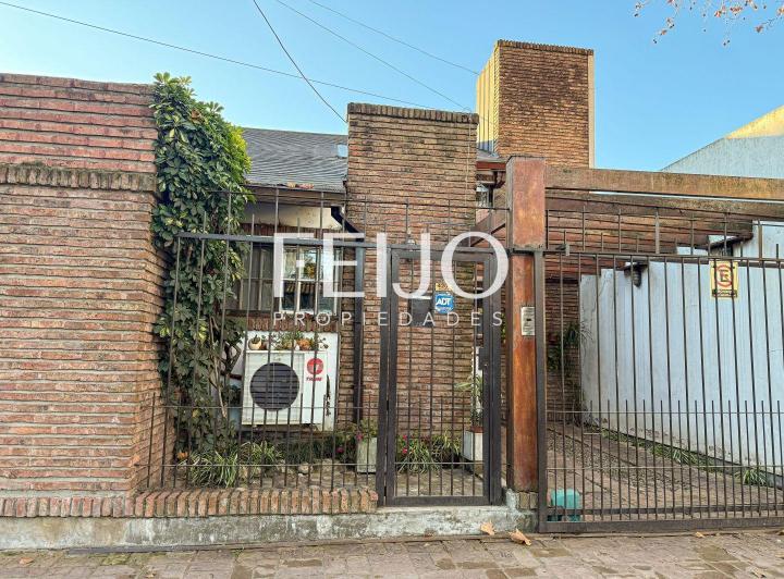Casa · 147m² · 4 Ambientes · 1 Cochera