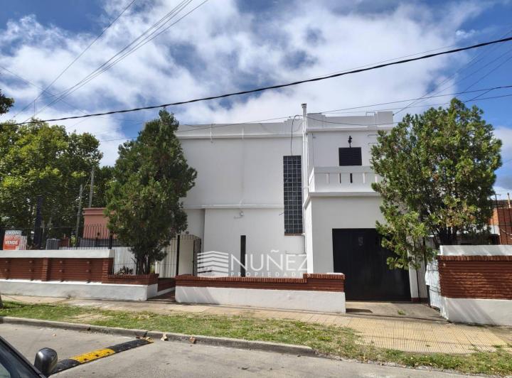 Casa · 204m² · 5 Ambientes
