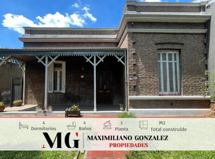 Casa · 790m² · 8 Ambientes · 1 Cochera