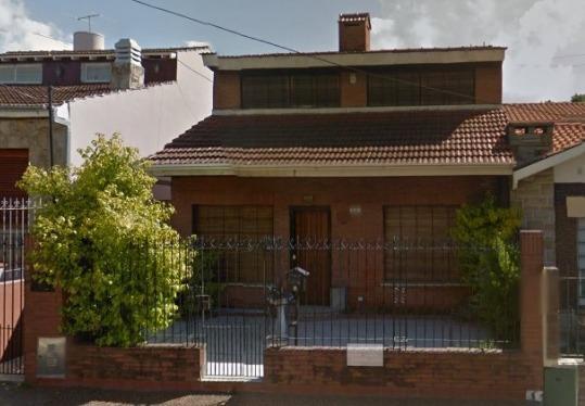 Casa · 200m² · 5 Ambientes