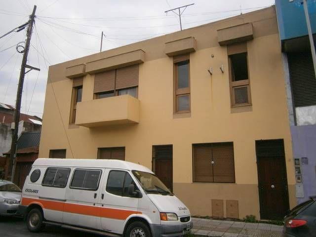 Casa · 185m² · 8 Ambientes