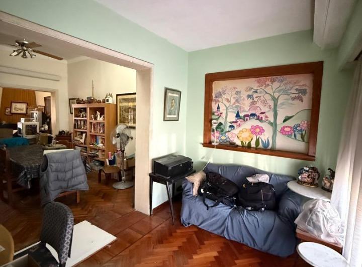 Casa · 249m² · 5 Ambientes · 1 Cochera
