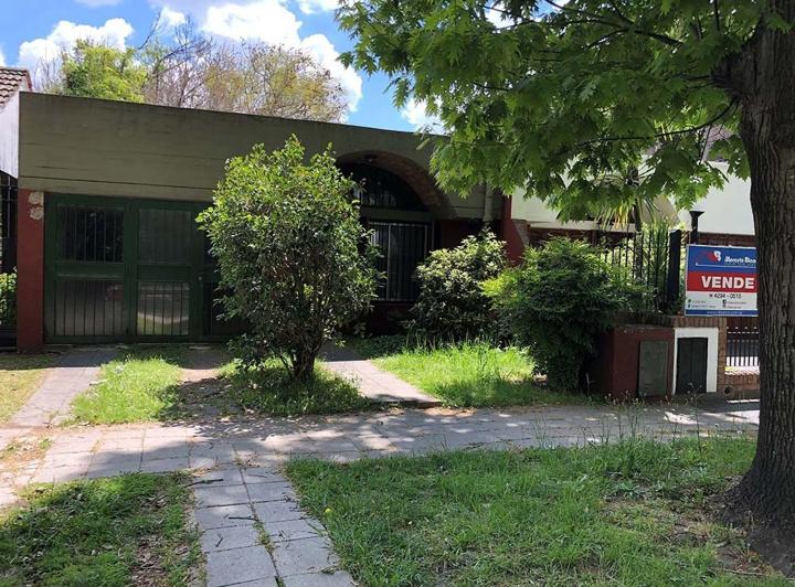 Casa · 150m² · 6 Ambientes · 1 Cochera