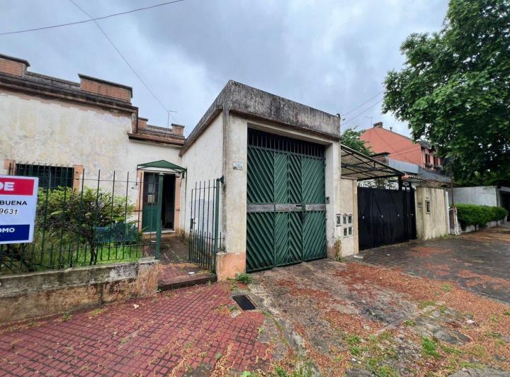 Casa · 304m² · 5 Ambientes · 2 Cocheras