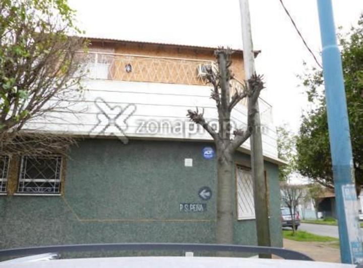 Casa · 160m² · 5 Ambientes · 3 Cocheras
