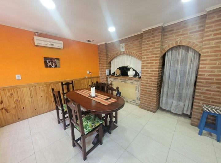 Casa · 177ha · 6 Ambientes