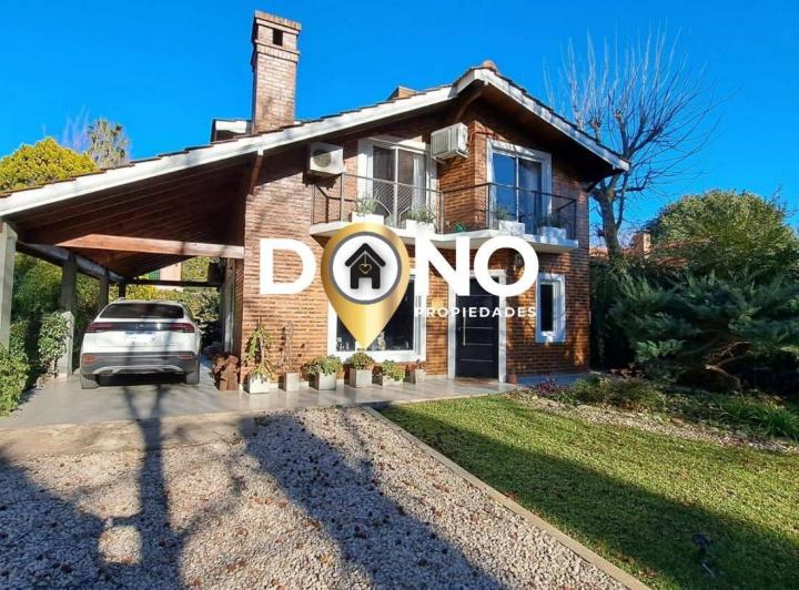 Casa · 160m² · 5 Ambientes · 2 Cocheras