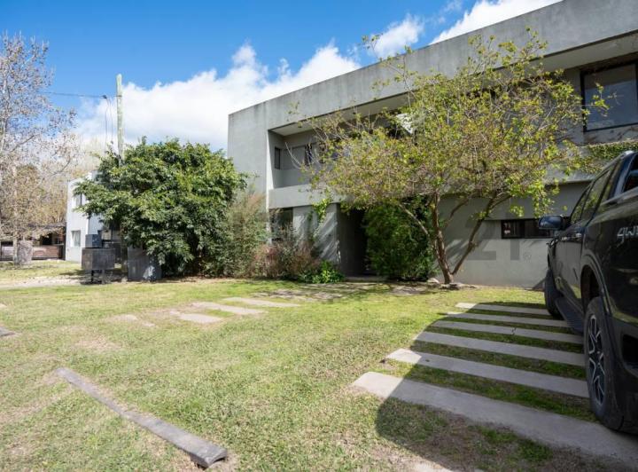 Casa · 275m² · 5 Ambientes