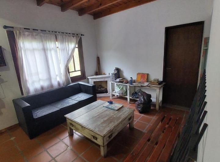 Casa · 170m² · 5 Ambientes · 8 Cocheras