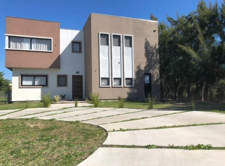 Casa · 191m² · 5 Ambientes
