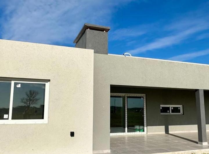 Casa · 170m² · 5 Ambientes · 1 Cochera