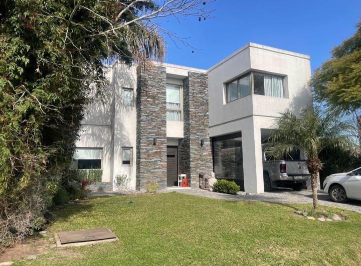 Casa · 539m² · 5 Ambientes