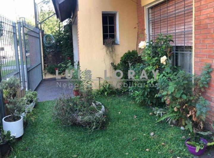 Casa · 180m² · 5 Ambientes · 1 Cochera