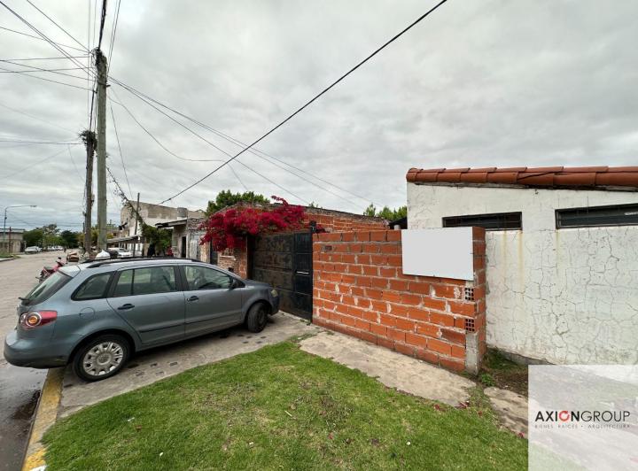 Casa · 120m² · 5 Ambientes · 2 Cocheras