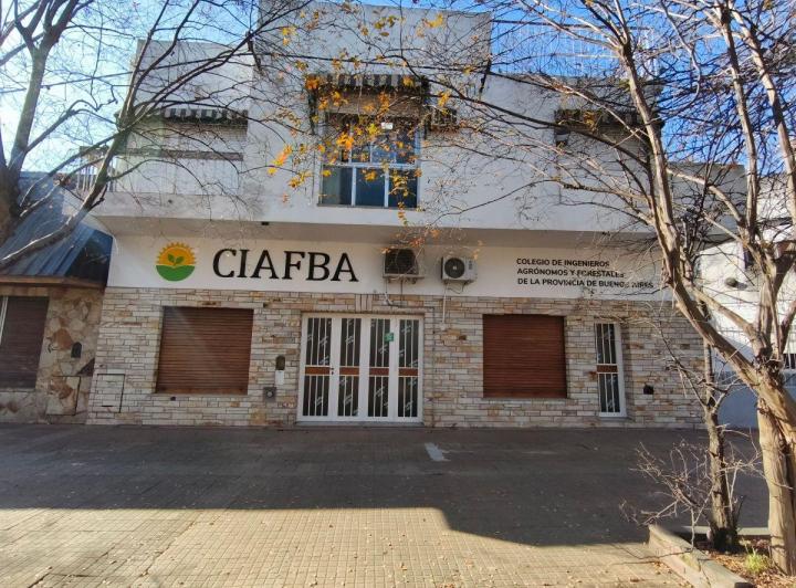 Casa · 125m² · 6 Ambientes · 1 Cochera