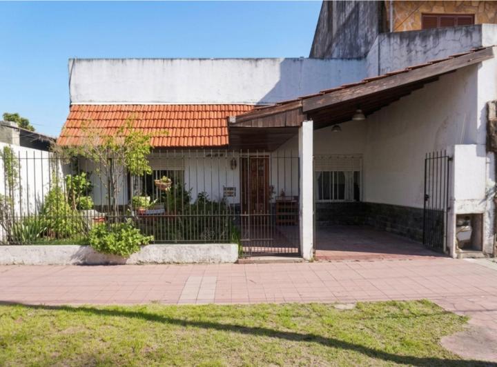Casa · 150m² · 5 Ambientes