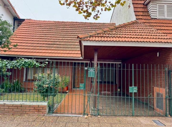 Casa · 112m² · 5 Ambientes · 1 Cochera