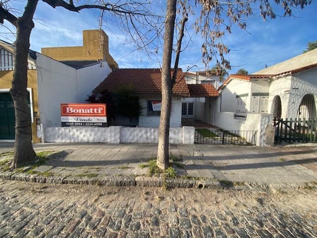 Casa · 278m² · 4 Dormitorios · 4 Cocheras