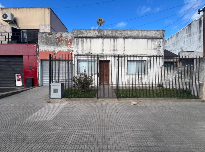 Casa · 136m² · 3 Ambientes · 1 Cochera