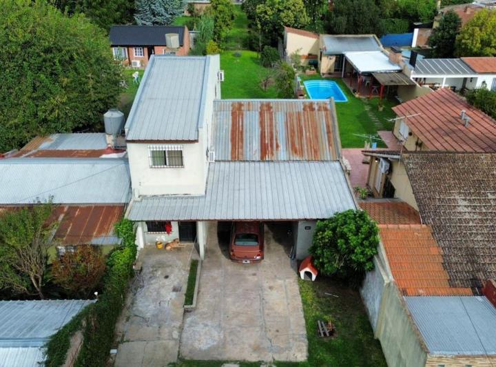 Casa · 130m² · 7 Ambientes