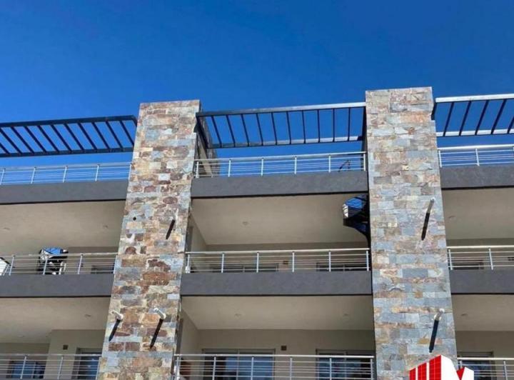 Departamento · 81m² · 2 Ambientes · 1 Cochera