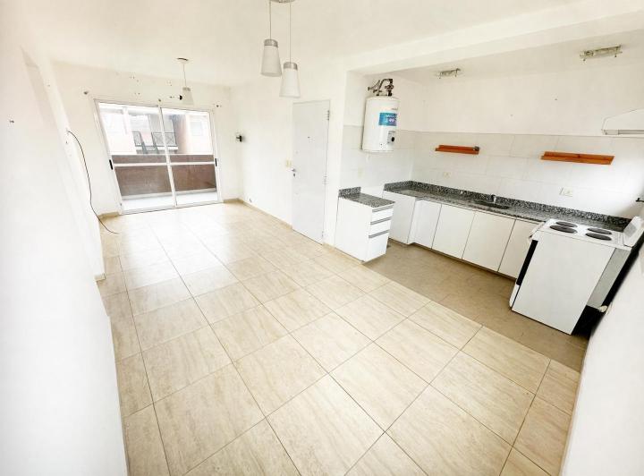 Departamento · 49m² · 3 Ambientes · 1 Cochera