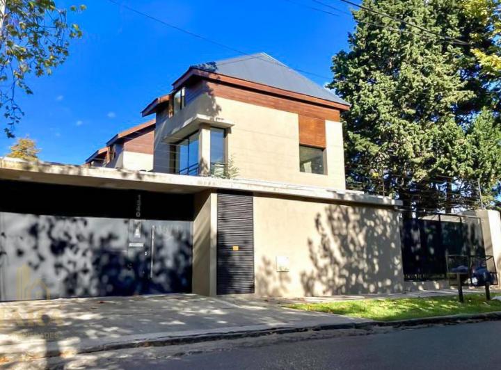 Departamento · 99m² · 4 Ambientes · 1 Cochera