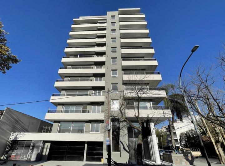 Departamento · 48m² · 2 Ambientes · 1 Cochera
