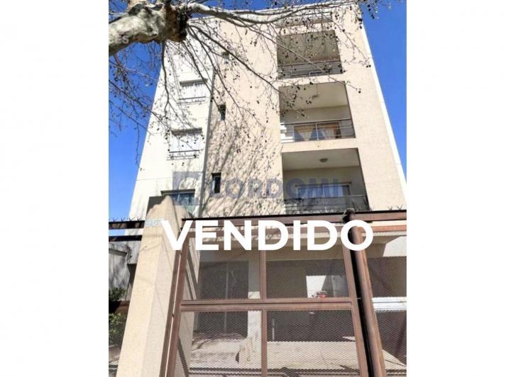 Departamento · 43m² · 2 Ambientes · 1 Cochera