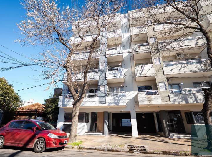 Departamento · 70m² · 2 Ambientes · 1 Cochera