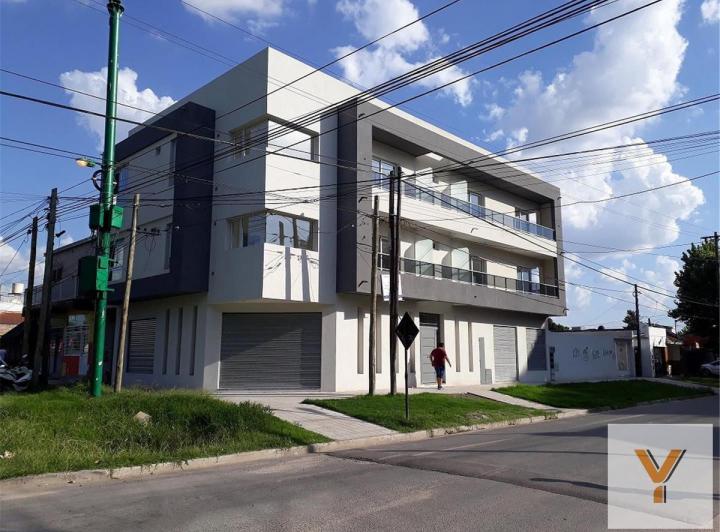 Departamento · 75m² · 4 Ambientes · 1 Cochera