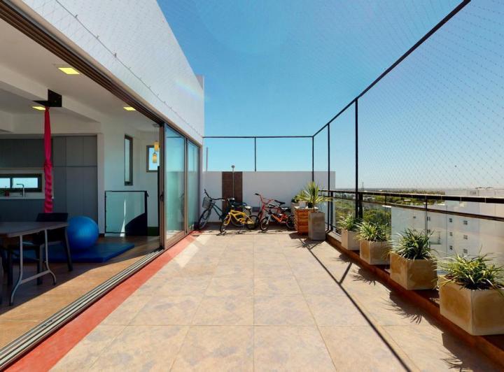 Departamento · 228m² · 6 Ambientes · 2 Cocheras