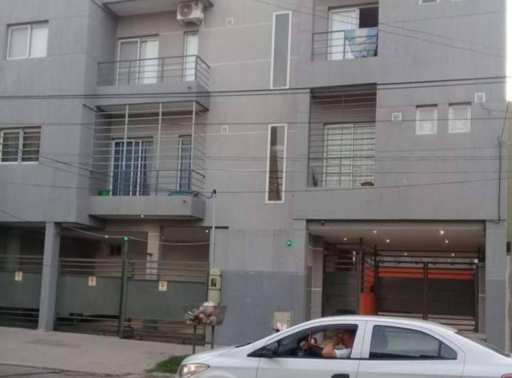Departamento · 42m² · 2 Ambientes · 1 Cochera
