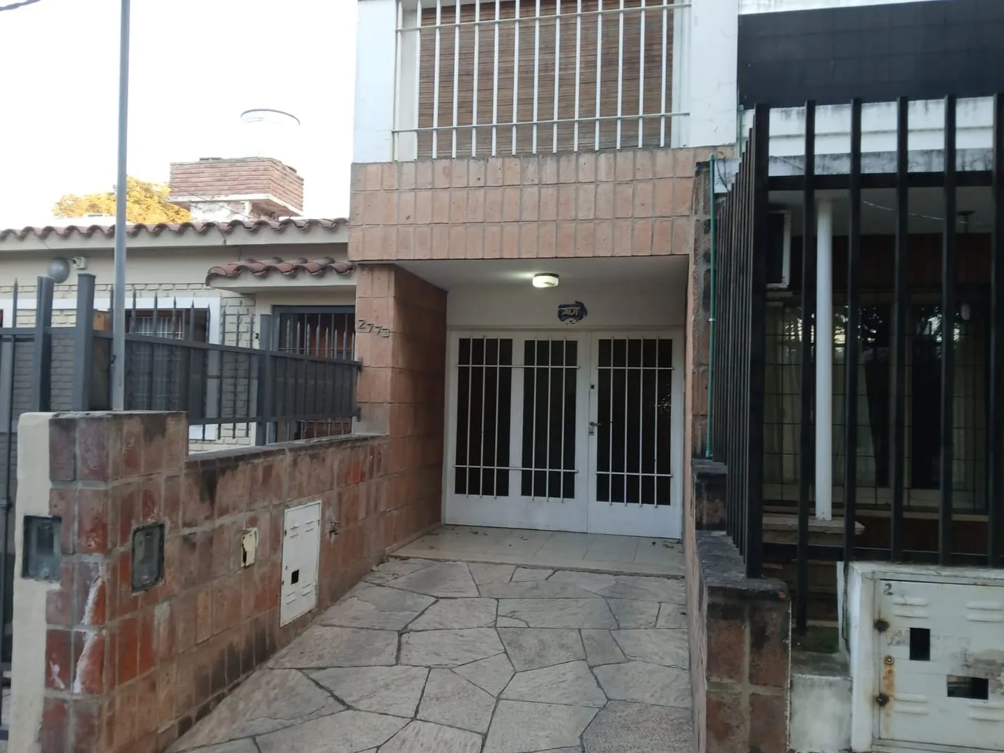 ALTO ALBERDI  USO COMERCIAL O VIVIENDA