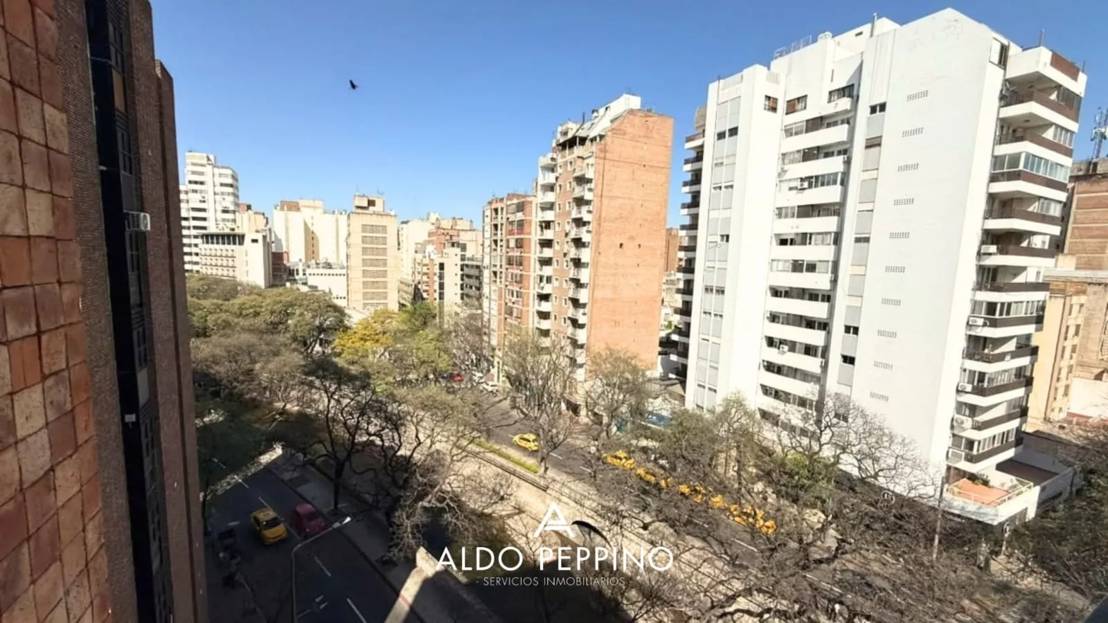 OPORTUNIDAD ÚNICA - DPTO 2 DORM EXTERNO DOS BALCONES VISTA A LA CAÑADA- LUMINOSO...