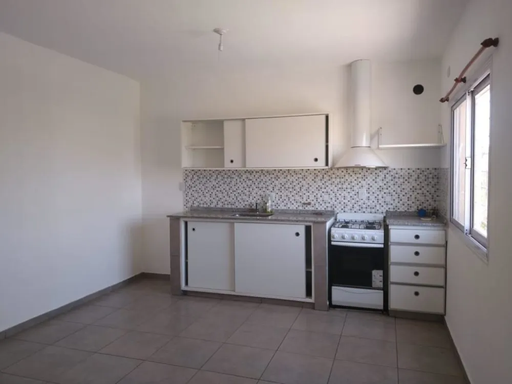 SE ALQUILA DEPARTAMENTO EN NUEVO POETA LUGONES