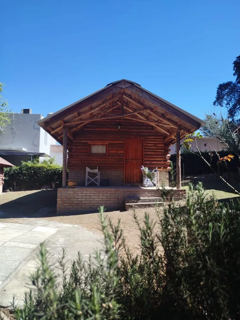VENTA | COMPLEJO | CASA MAS DOS CABAÑAS Y PILETA