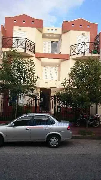 ALBERDI P.B. 2 PATIOS CERCA POLICIA BAJAS EXPENSAS