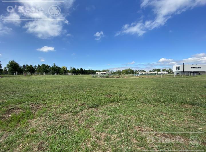 Terreno · 601m²