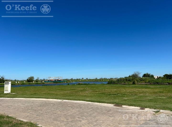 Terreno · 760m²