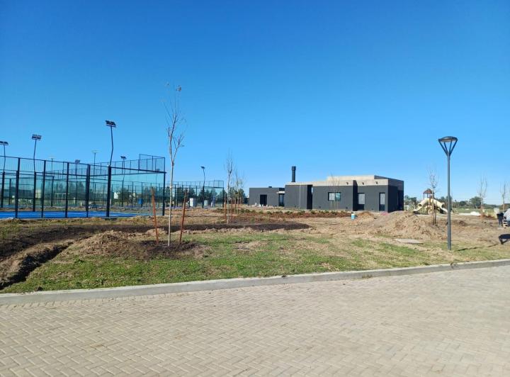 Terreno · 697m²
