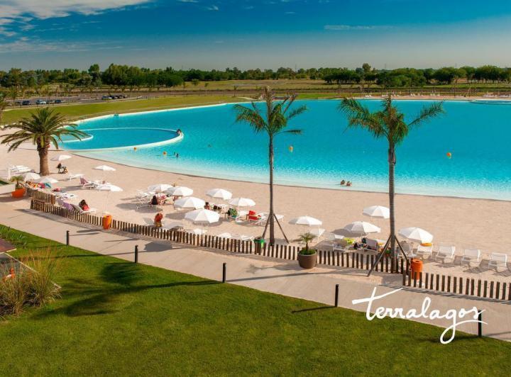 Terreno · 840m²