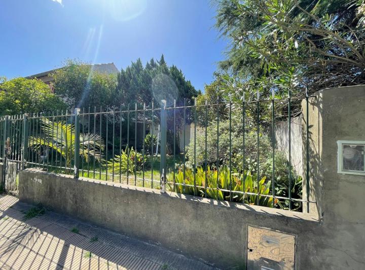 Terreno · 660m² · 3 Ambientes · 1 Cochera