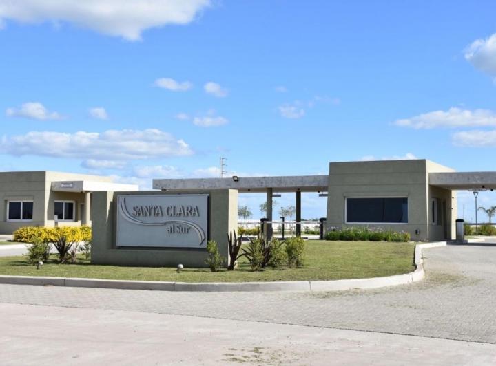 Terreno · 855m²