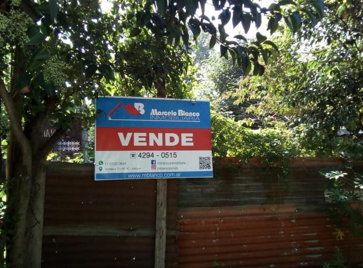 Terreno · 783m²