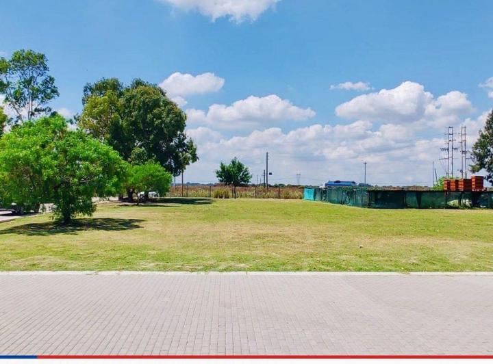 Terreno · 679m²