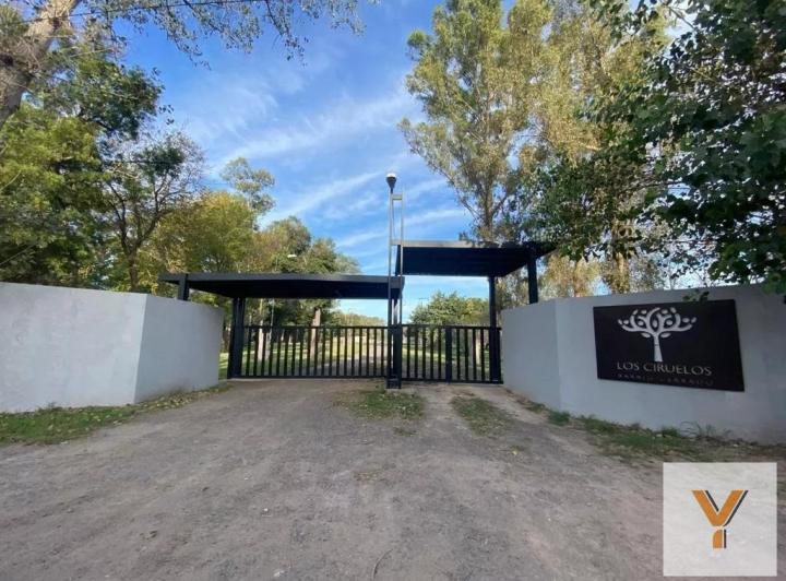 Terreno · 753m²