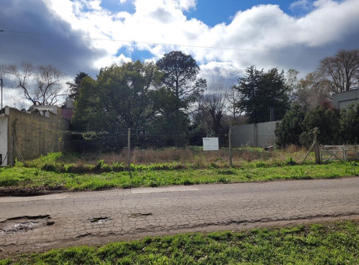Terreno · 940m²